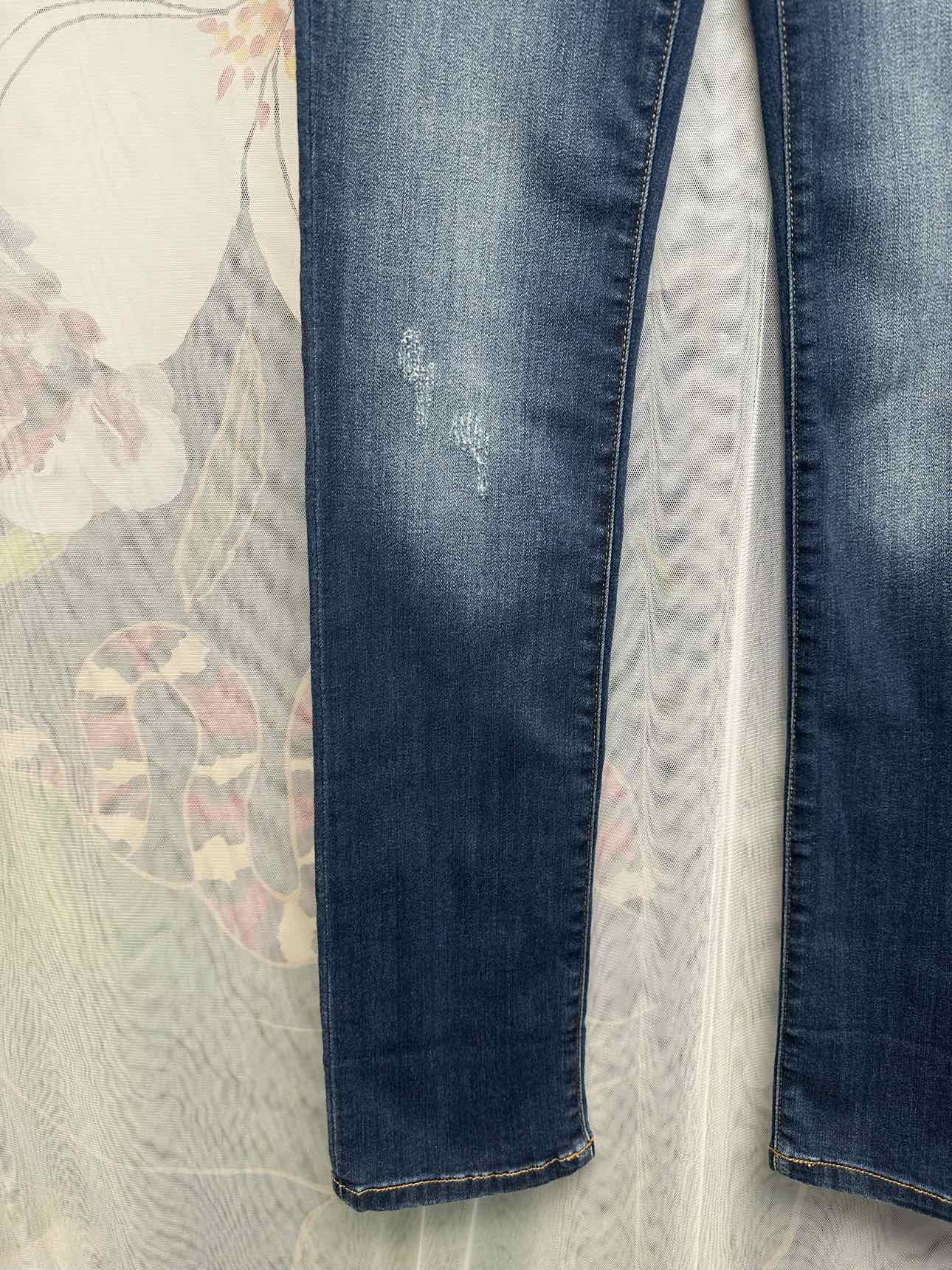 Judy Blue NEW NWT Slight Distress Straight Fit Size 5/27 Denim Jeans