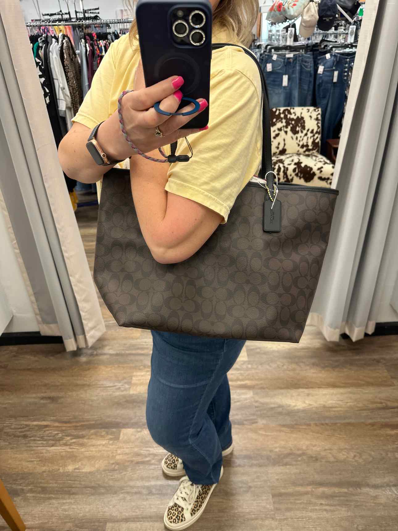 Coach REVERSIBLE Signature Logo City Tote Shoulder Bag Black and Brown Handbag