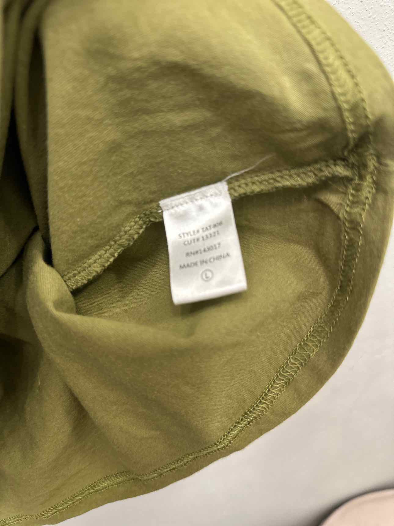 ces femme Size Large Knit Fringe Short Sleeve Olive Top