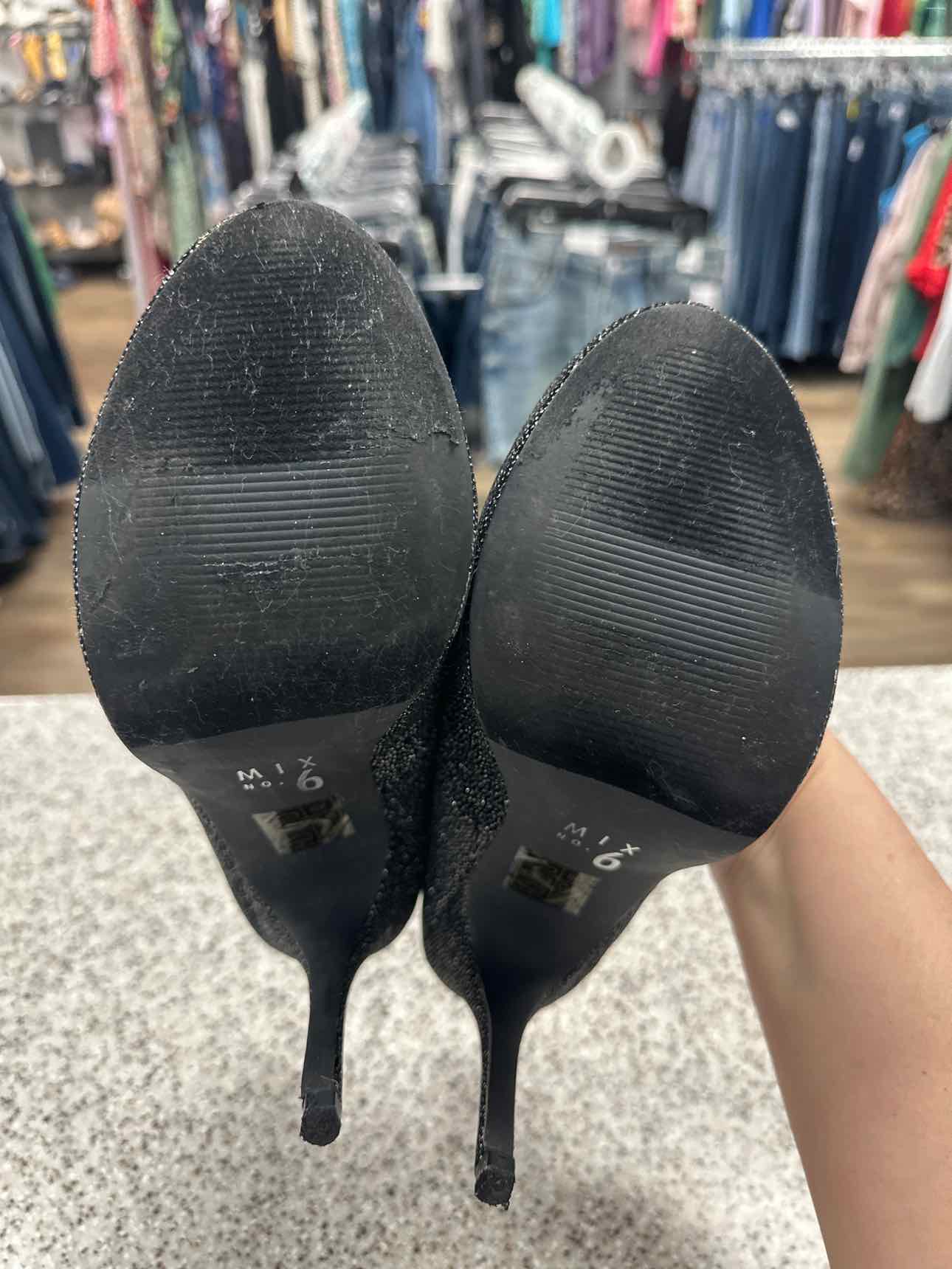 Mix No 6 Sarti Black Glitter Platform Pump Size 9.5  Shoes
