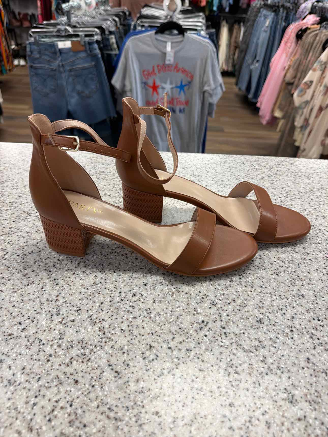 Party Size 9 NEW Faux Leather Ankle Strap Block Heel Brown Sandals