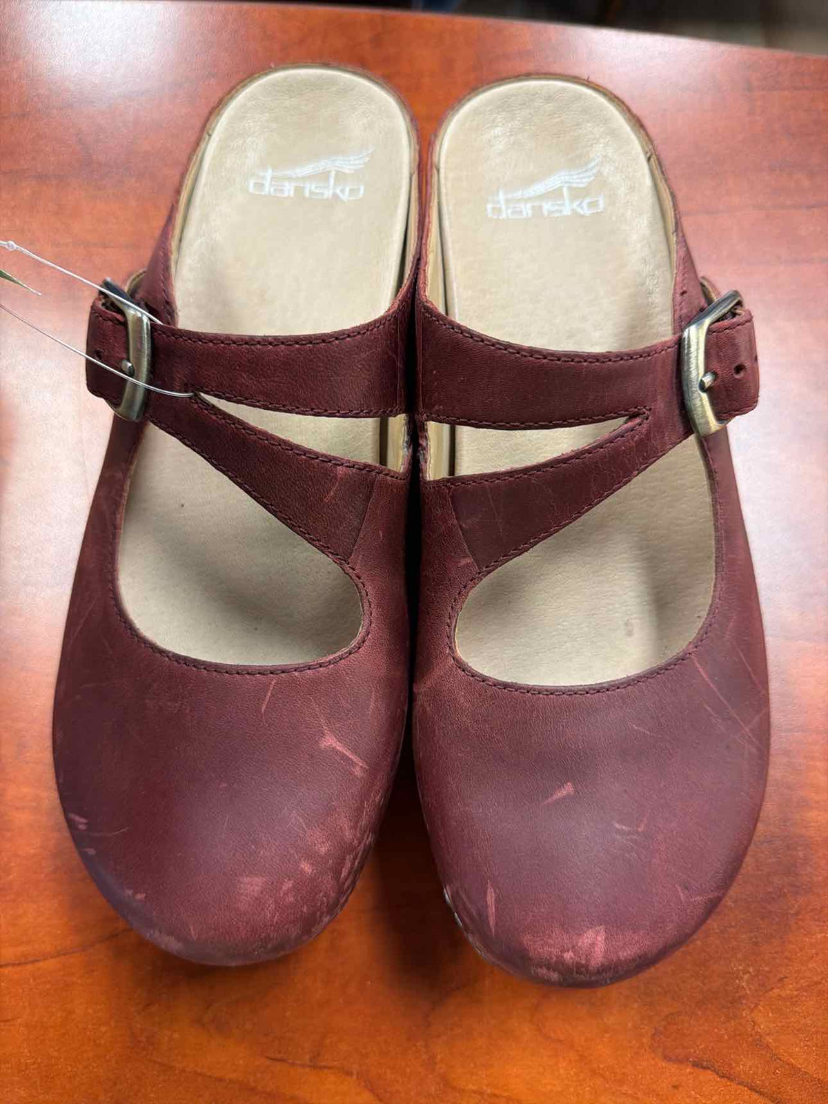 Dansko Britney Mule Clog Style Waxy Burnished Red Wine Leather Size 38
