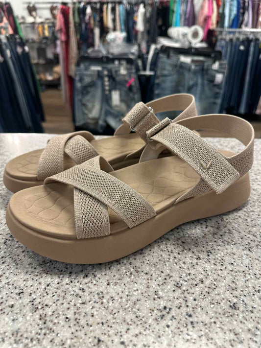 Vivaia Kiara Sport Size 43/11 Beige Sandal