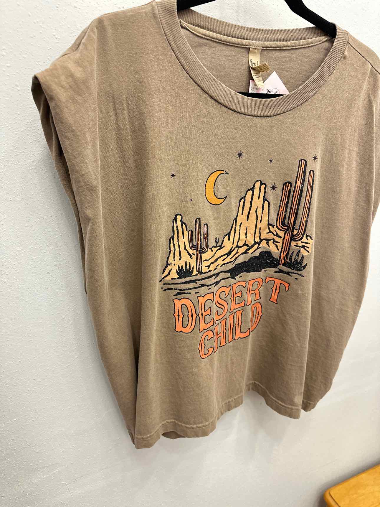 Blakeley "Desert Child" Graphic Muscle Tee Size 2X Brown Top