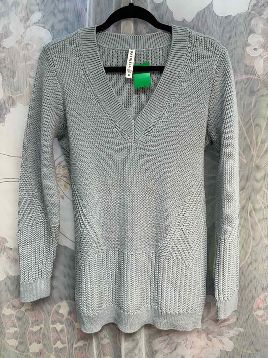 Athleta Teton Heavy Weight V-Neck Size Medium Grey Sweater