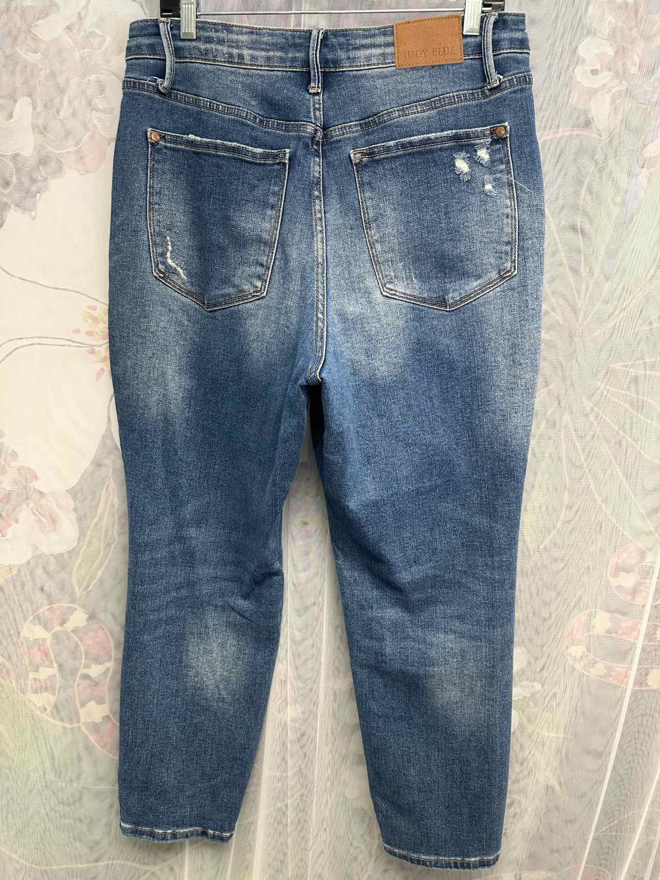 Judy Blue Medium Wash Slim Fit Size 14W Denim Jeans