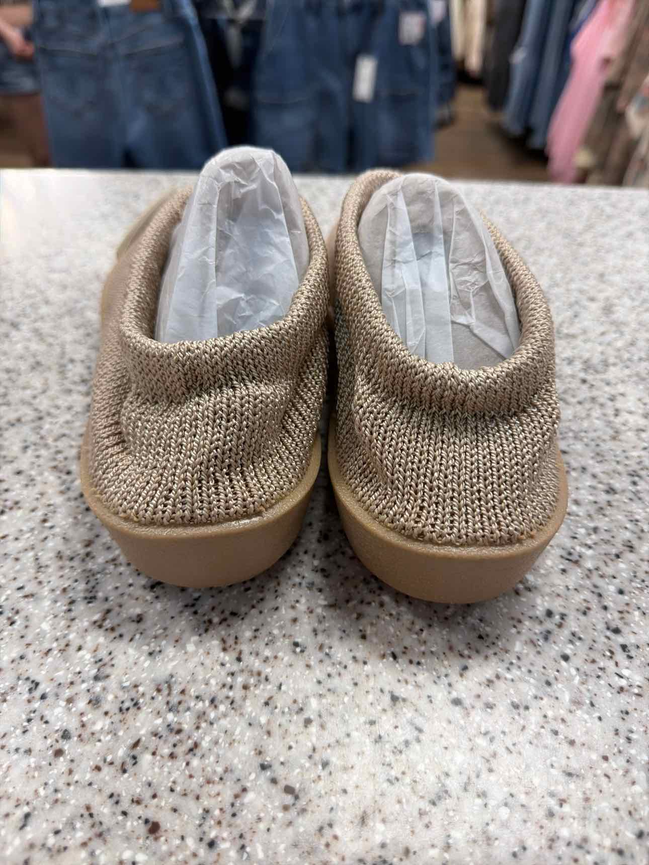 Arcopedico Size 40 Sec V Women's NEW Beige Shoes