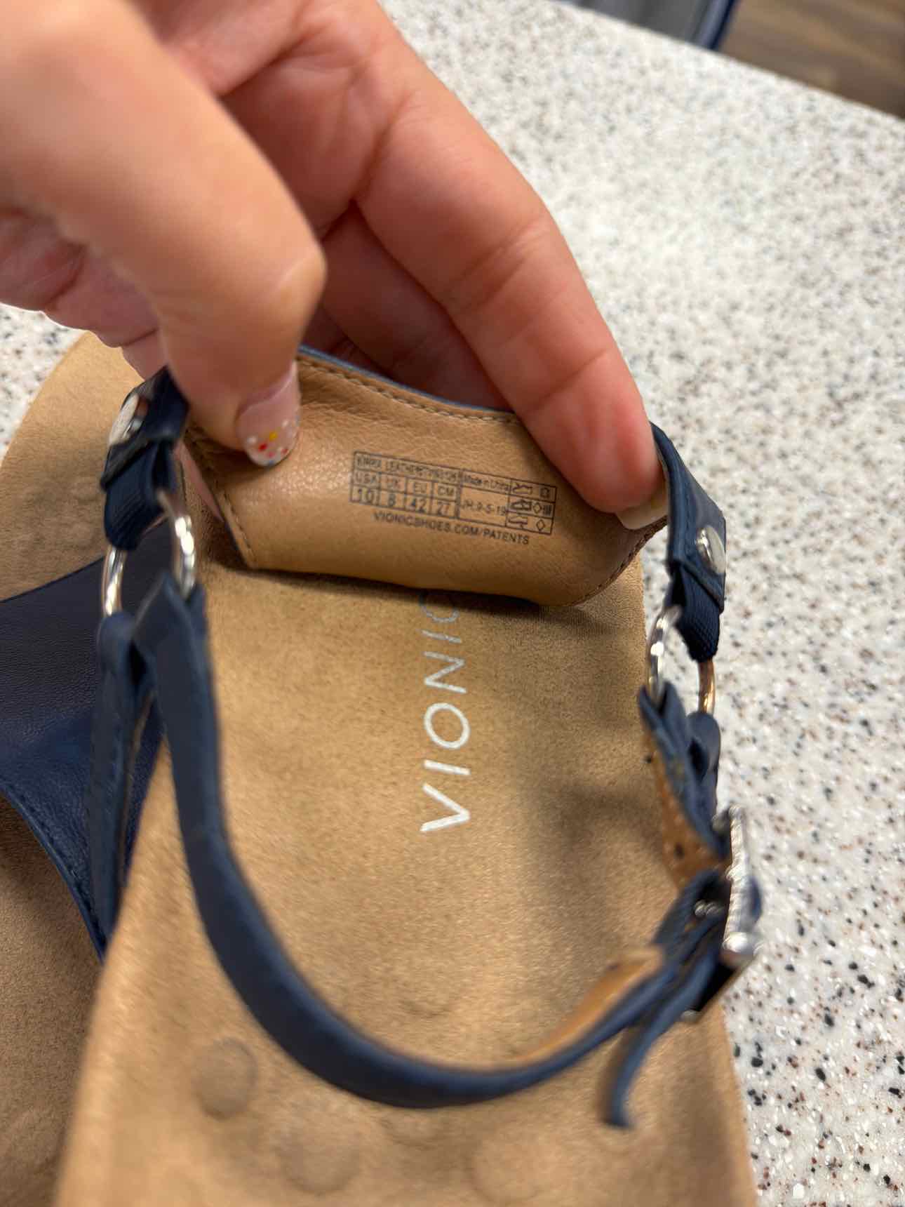 Vionic Size 10 Navy Kirra Triangular Thong Leather Backstrap flat Sandals