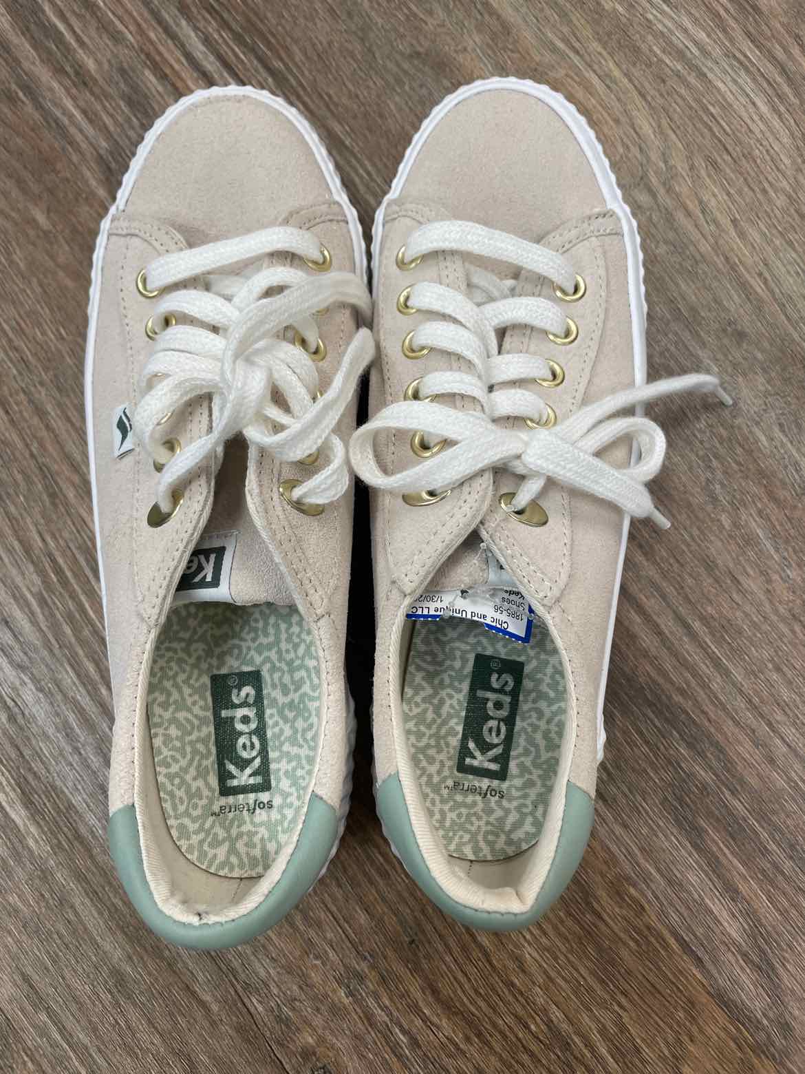 Keds Size 6.5 Tan Shoes