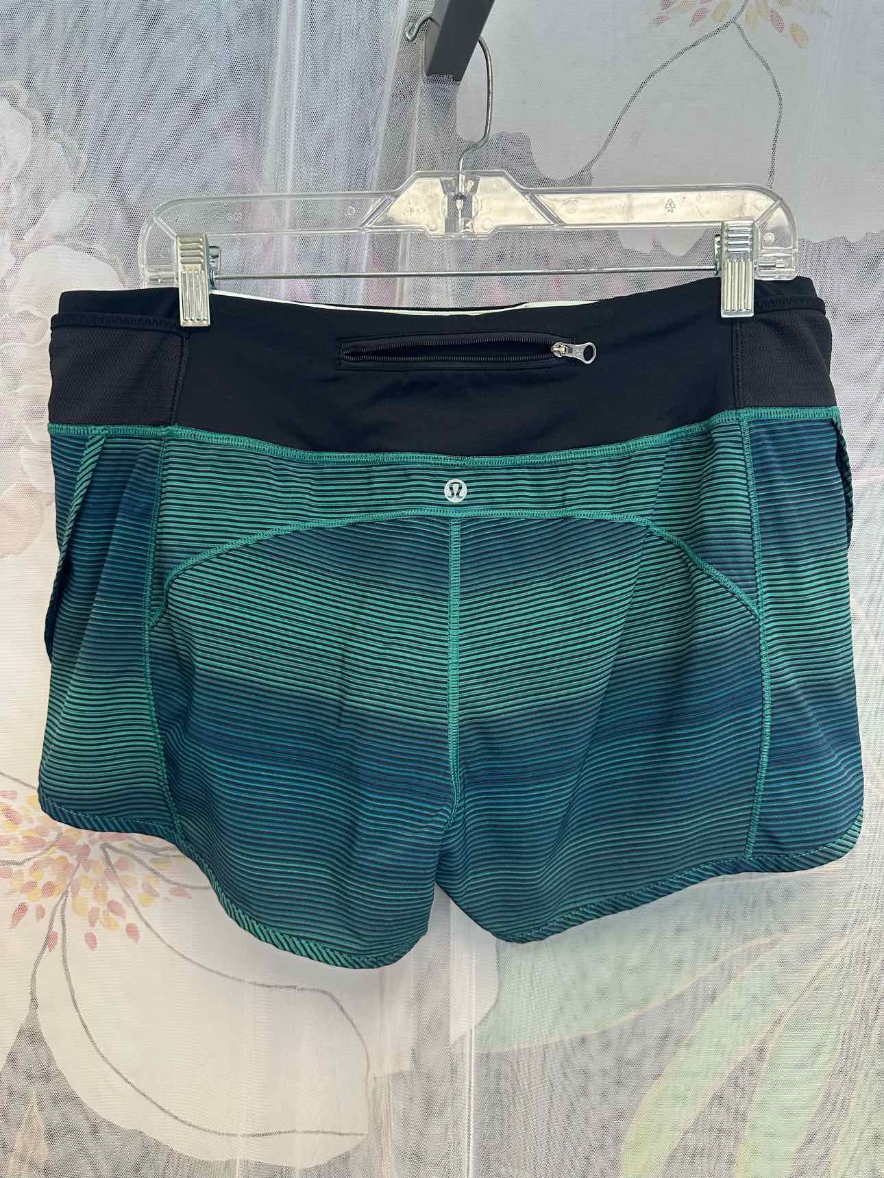 Lululemon Striped High Rise Size 10 Blue/Black Running Shorts