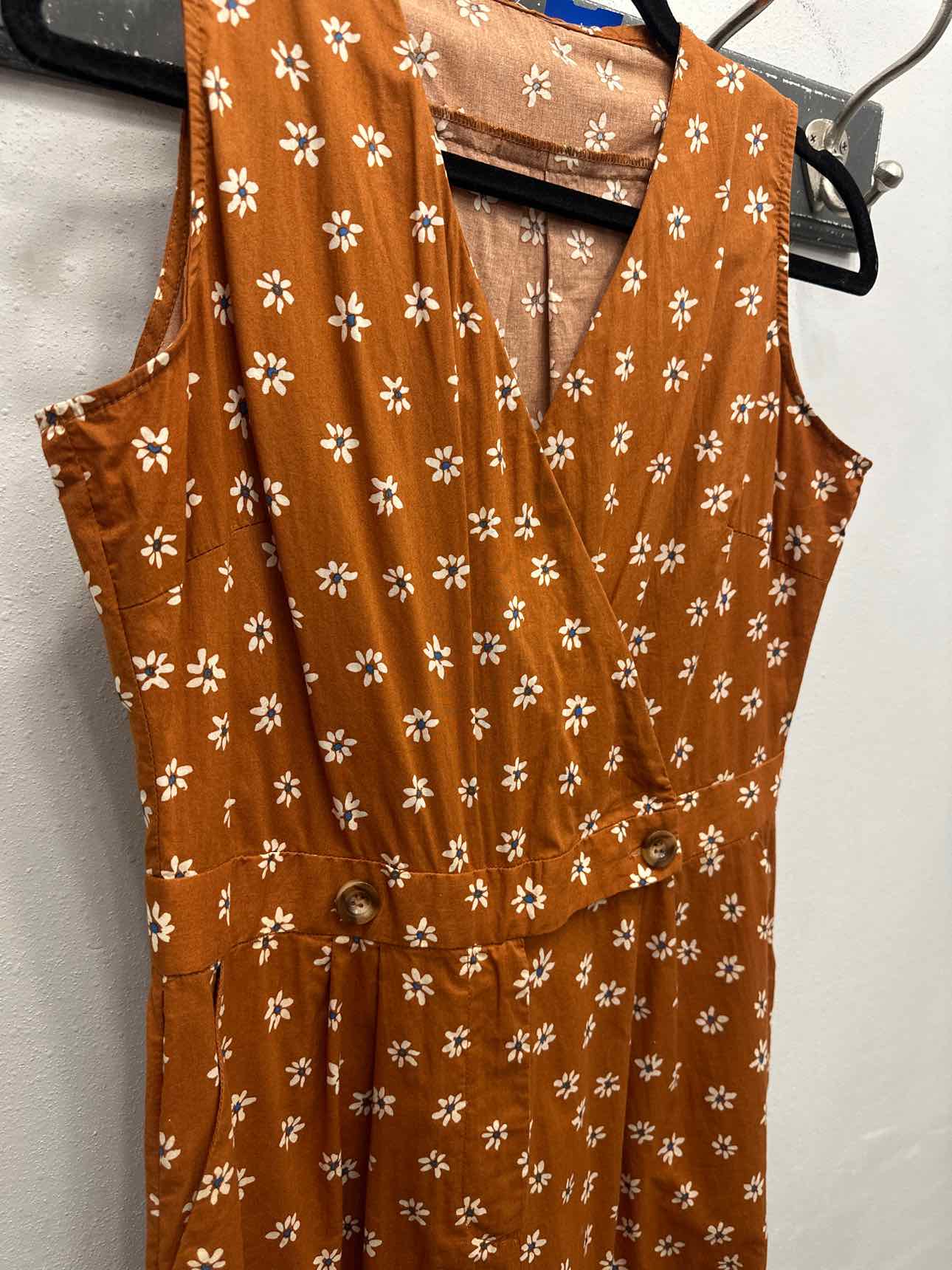Cotton Daisy Floral Print Size M/L Rust Wide Leg Jumpsuit