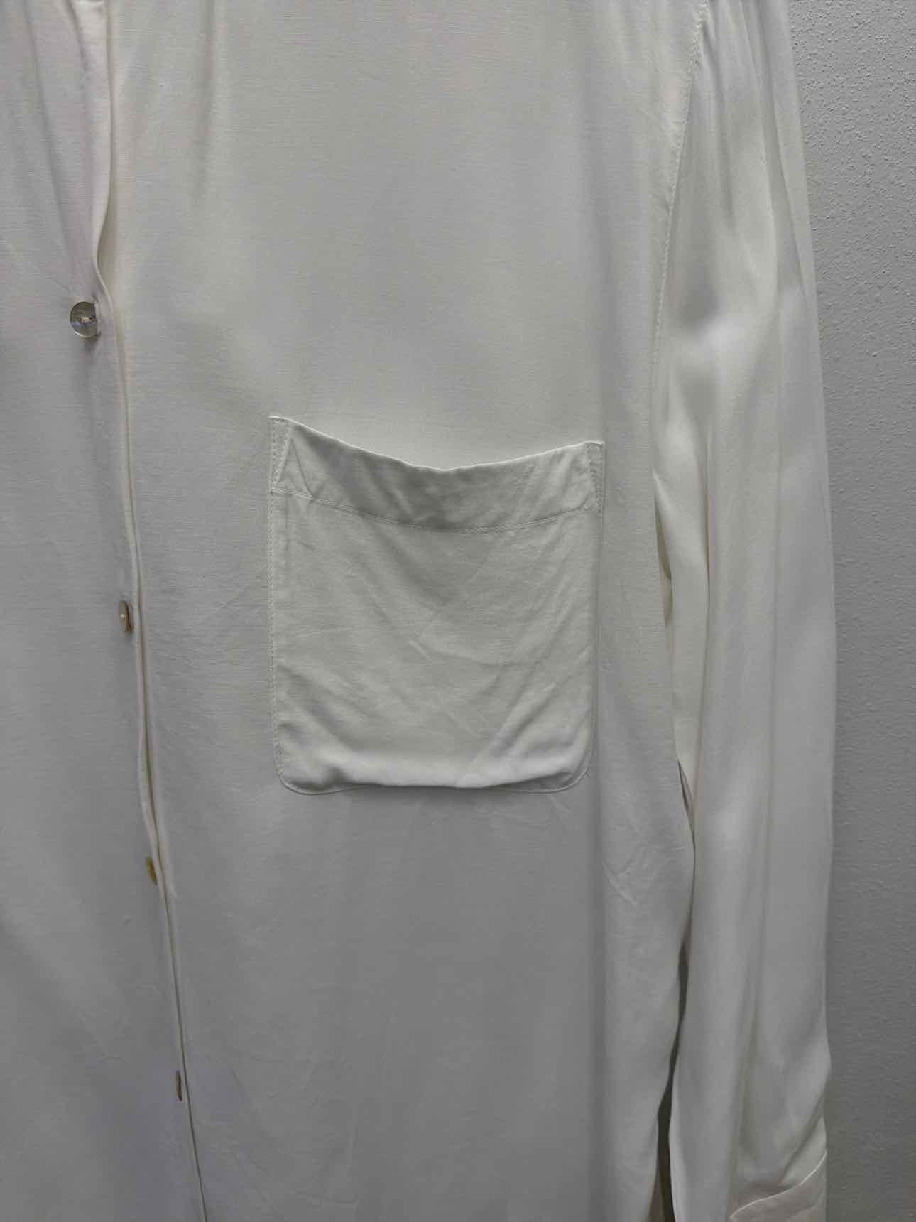 Vince Size Medium Peter Pan classic button down long sleeve Blouse White Top