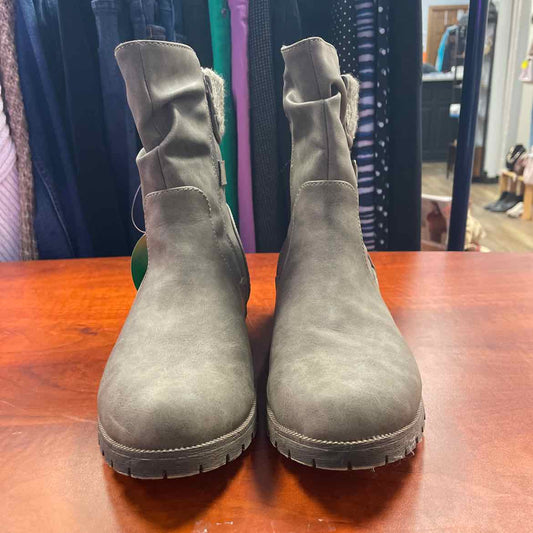 Maurices Grey Faux-Suede Mid-Calf Boots Size 9