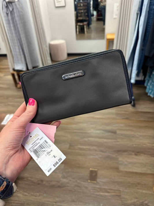 NEW Michael Kors Large Gray Nylon Organizer Zip Wallet