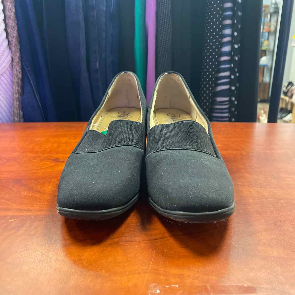 A New Day Reese Quilted Slip-On Black Sneakers Size 6 1/2