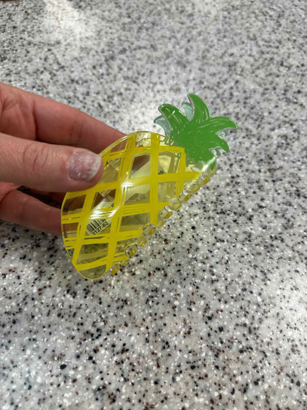 Fun Hair Claw Clip