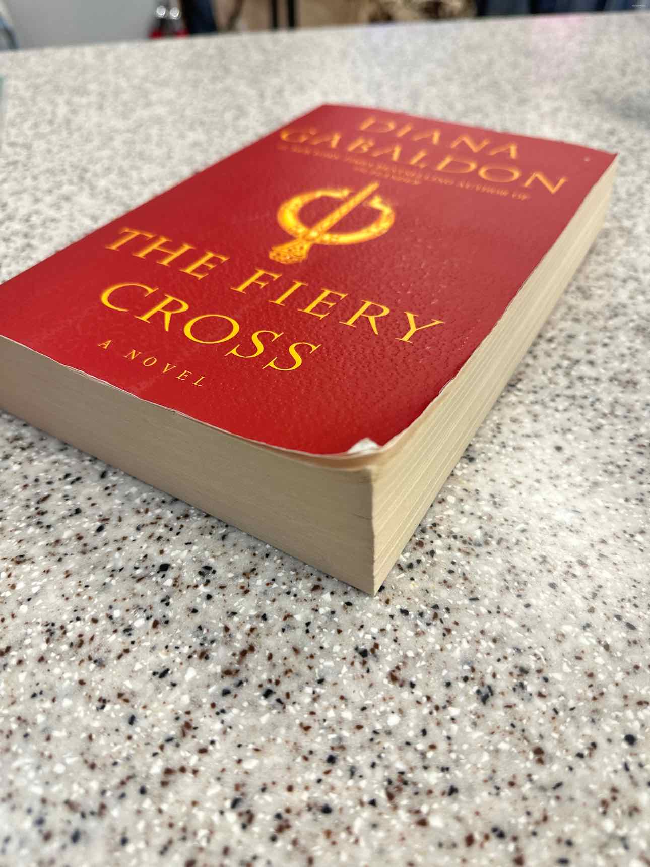The Fiery Cross Book by Diana Gabaldon