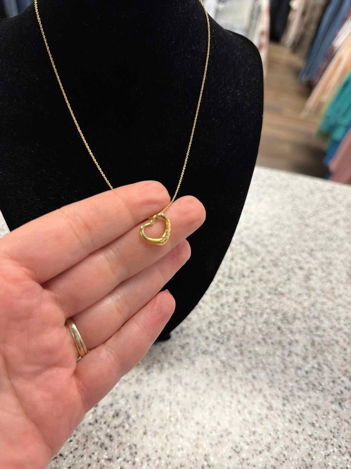 Tiffany & Co. 16" Elsa Perett 11mm Open Heart Pendant 18k Yellow Gold Necklace