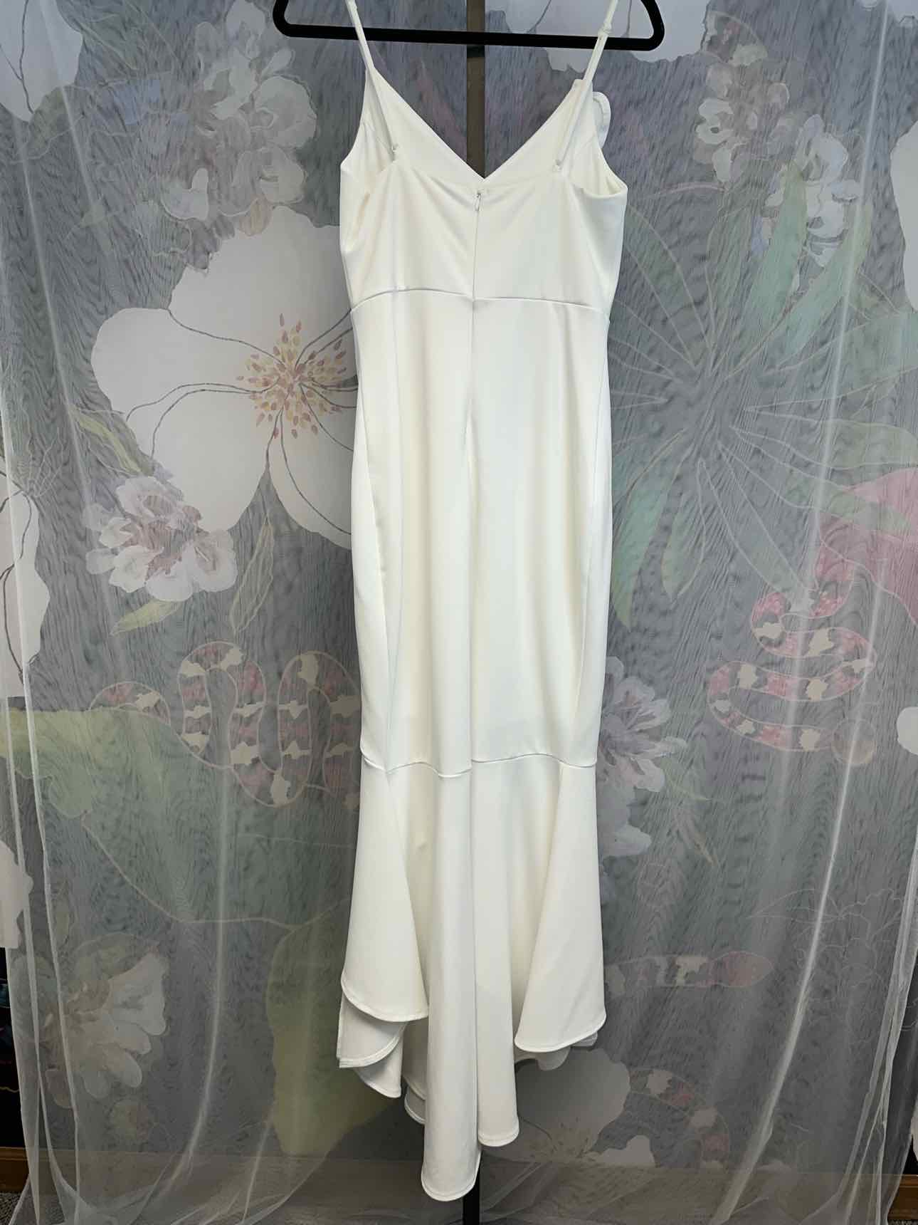 VOW'D 8 Bodycon High-Low Ruffle Trim White Formal Dress