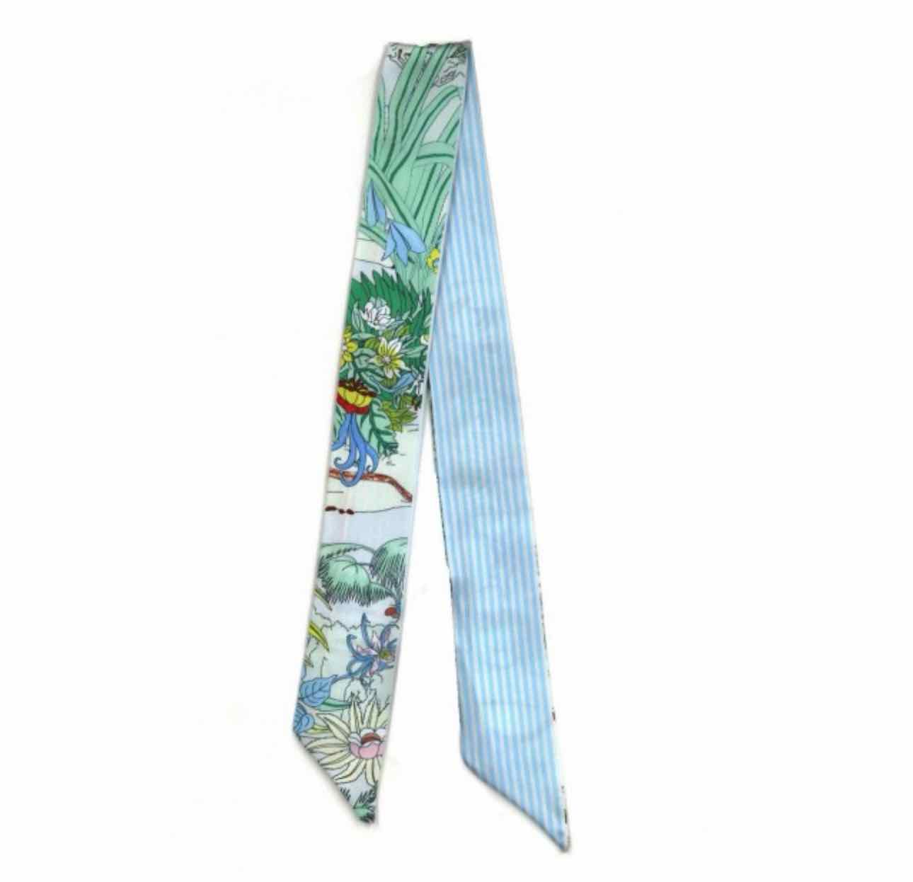 Silk-feel Floral Twilly Scarf