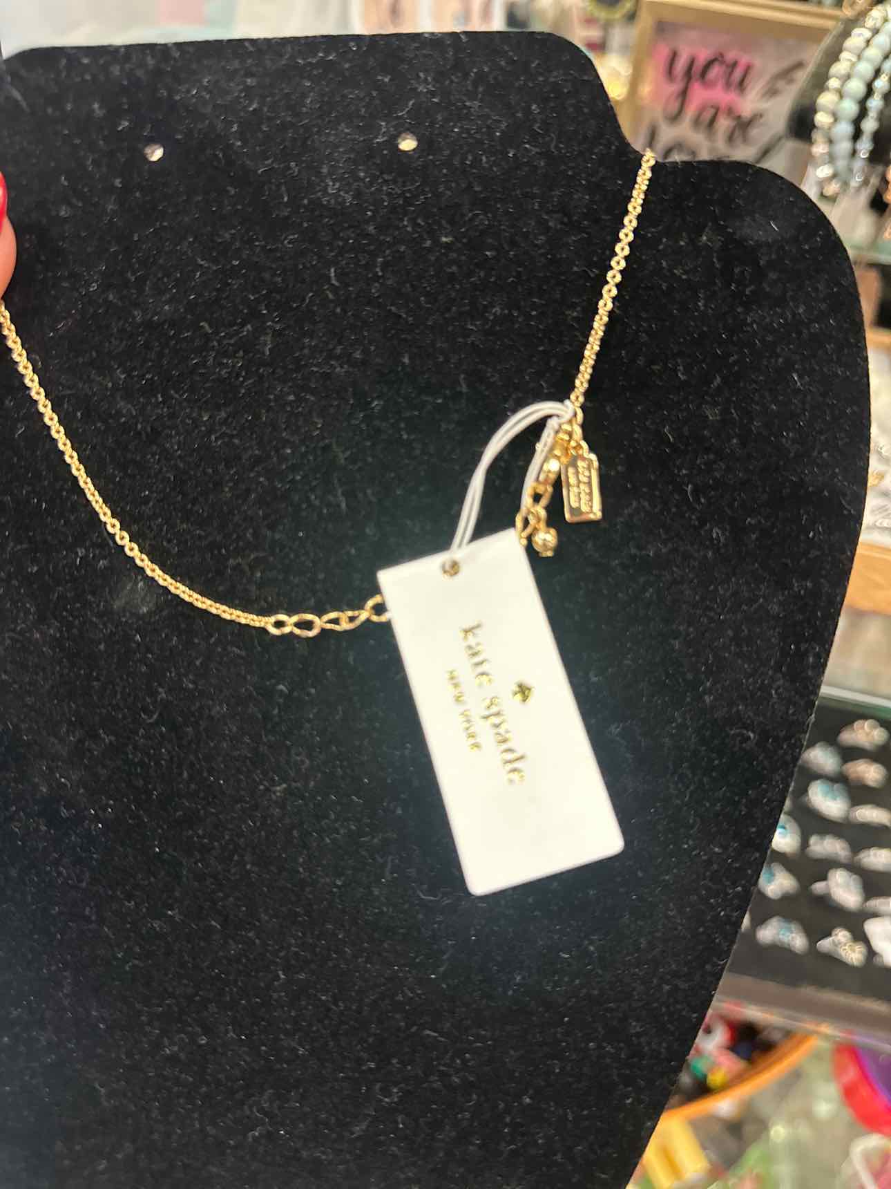Kate Spade Size 16-18 Green Necklace