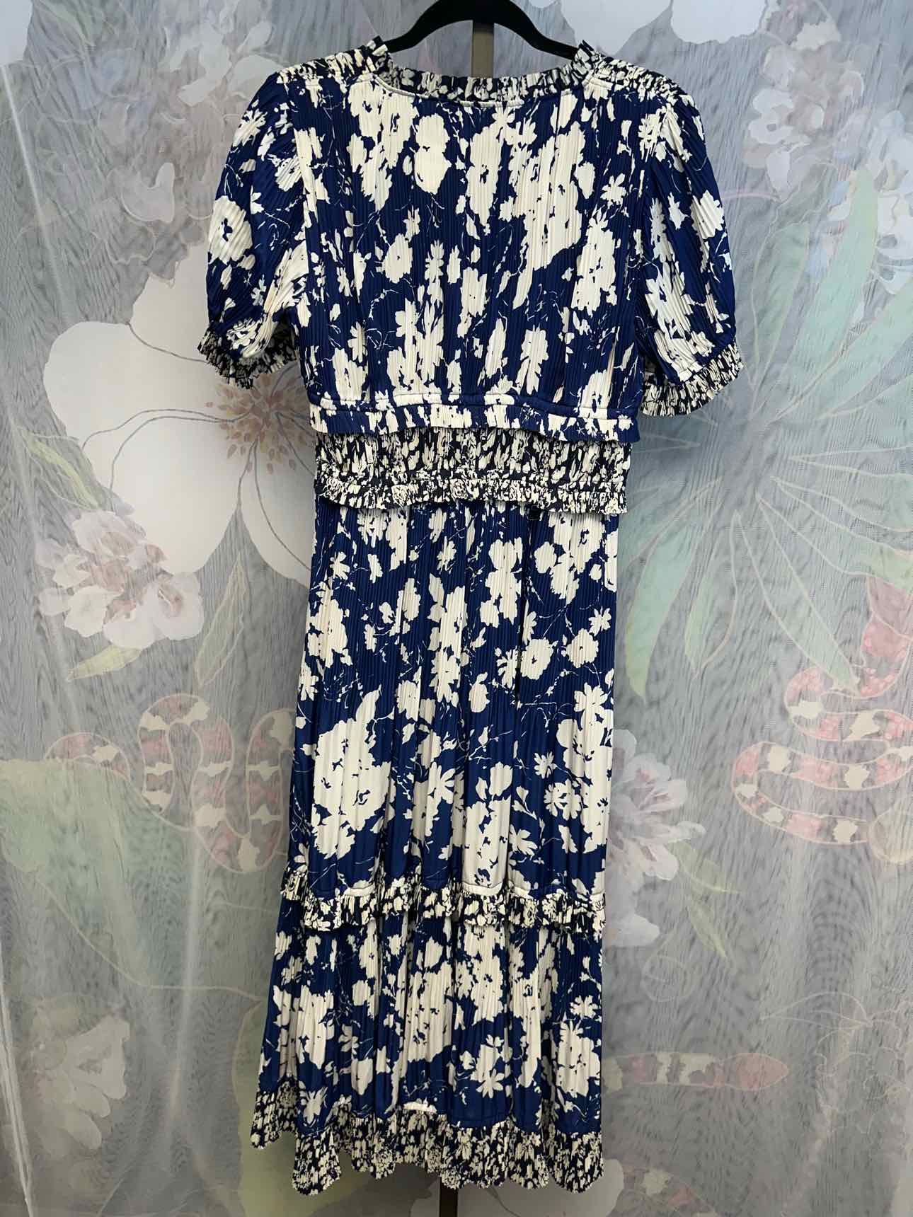 Polo Ralph Lauren Size 6 Navy/White Dress