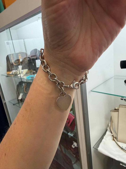 Tiffany & Co. Size 7" Heart Tag Chain Link Sterling Silver Bracelet