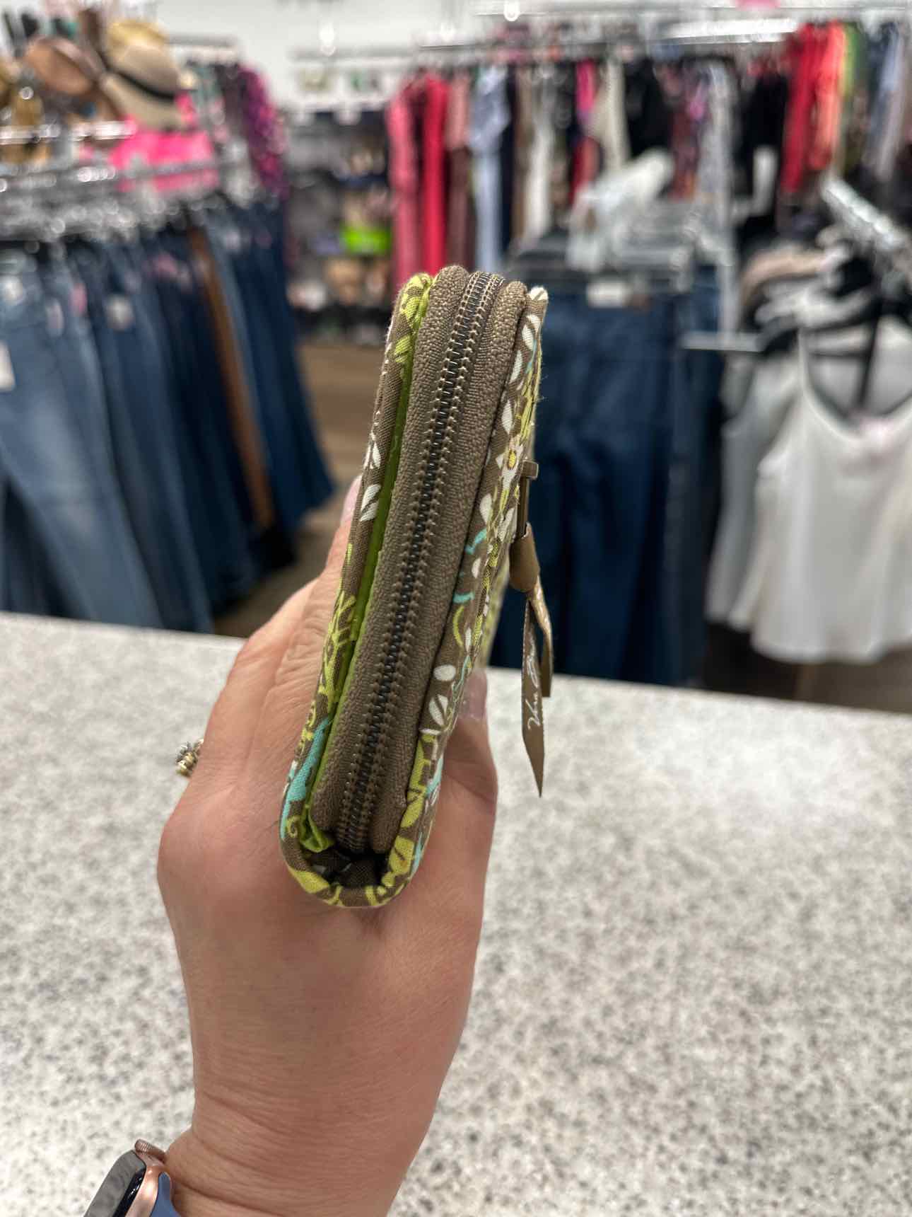 Vera Bradley Size Large Lime Green Wallet