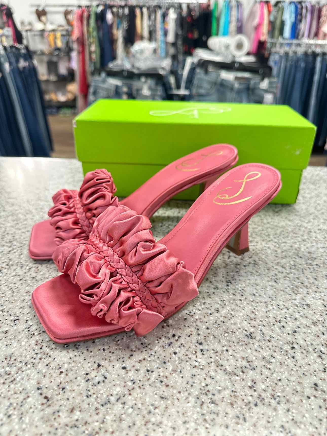 Sam Edelman Size 7 1/2 Kady Carmine Rose Ruched Ruffles Square Toe Mules Sandals