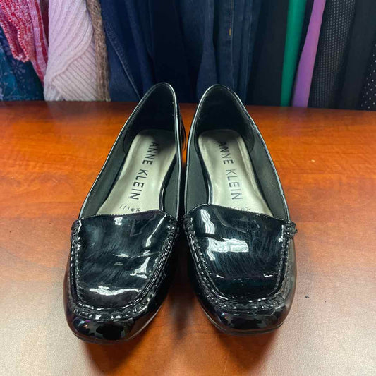 Anne Klein Gloss-Finished iFlex Black Patent Loafers Size 8 1/2